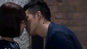 何以笙箫默的吻戏视频,甜蜜瞬间，回忆如潮